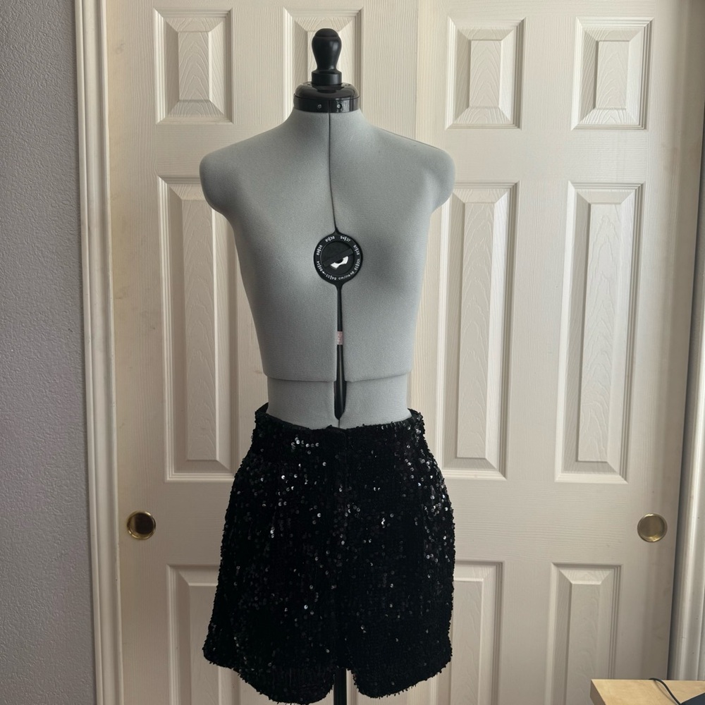 Sequin shorts with Pockets